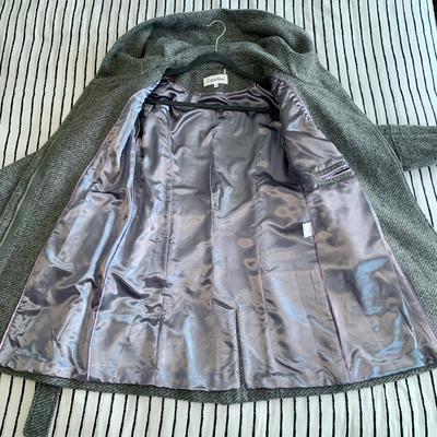 LOT 2 Z: 2 Calvin Klein Cinch Coats
