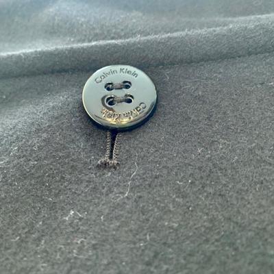 LOT 2 Z: 2 Calvin Klein Cinch Coats