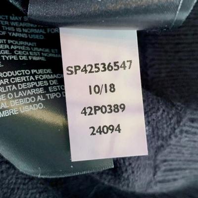 LOT 3S: Wool Blend Calvin Klein Sweater & NWT Men's Calvin Klein Pants