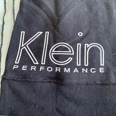 LOT 4 Z: Calvin Klein Zip Up Hoodie Collection