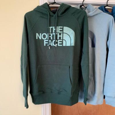 LOT 7 Z: The North Face Hoodie Collection