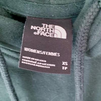 LOT 7 Z: The North Face Hoodie Collection