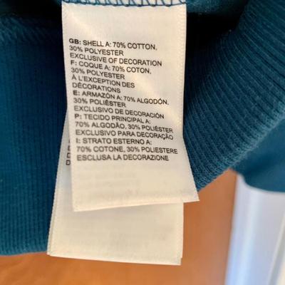 LOT 7 Z: The North Face Hoodie Collection