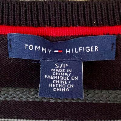 LOT 9 Z: Tommy Hilfiger Collection; Zip Up Hoodies & Long Sleeve Shirts