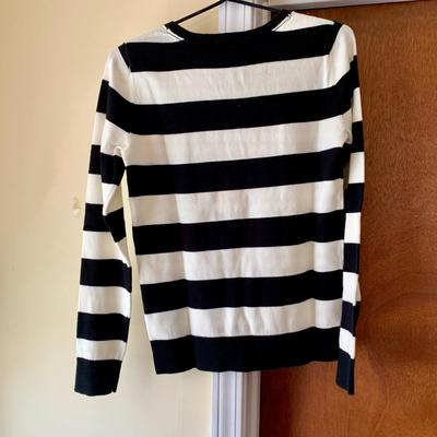 LOT 9 Z: Tommy Hilfiger Collection; Zip Up Hoodies & Long Sleeve Shirts