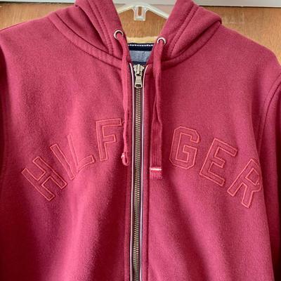 LOT 9 Z: Tommy Hilfiger Collection; Zip Up Hoodies & Long Sleeve Shirts
