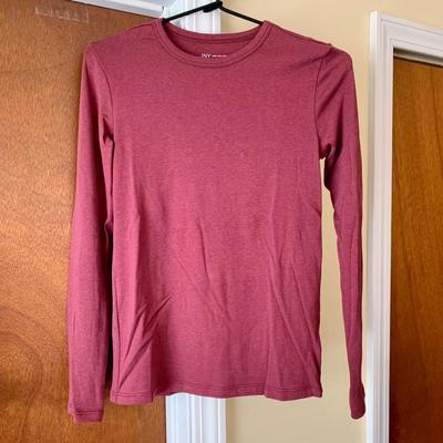 LOT 10 Z: Clothing Collection; Tommy Bahama, Jones New York, Lucy & Laurel, & Lucky Brand