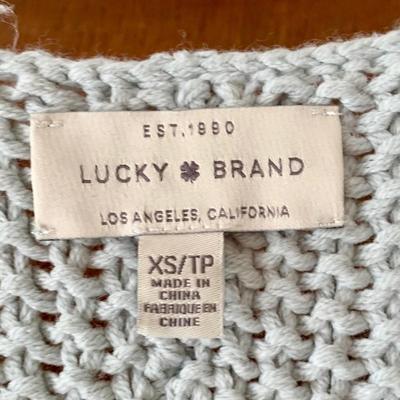 LOT 10 Z: Clothing Collection; Tommy Bahama, Jones New York, Lucy & Laurel, & Lucky Brand
