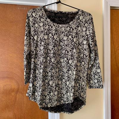 LOT 10 Z: Clothing Collection; Tommy Bahama, Jones New York, Lucy & Laurel, & Lucky Brand