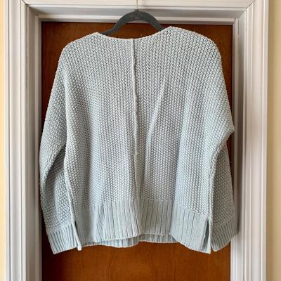 LOT 10 Z: Clothing Collection; Tommy Bahama, Jones New York, Lucy & Laurel, & Lucky Brand