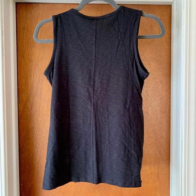 LOT 10 Z: Clothing Collection; Tommy Bahama, Jones New York, Lucy & Laurel, & Lucky Brand