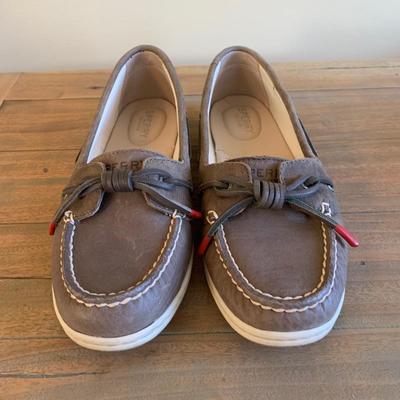 LOT 15 Z: Sperry Boat Shoes & Kenneth Cole Moccasins
