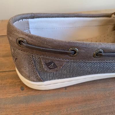 LOT 15 Z: Sperry Boat Shoes & Kenneth Cole Moccasins