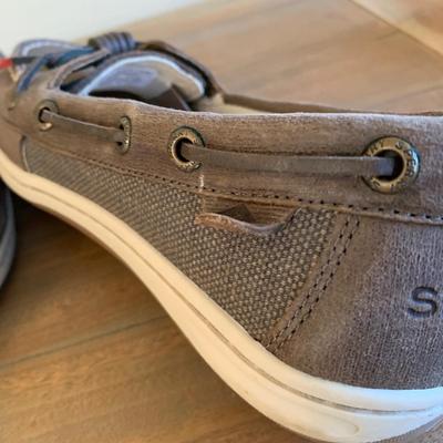 LOT 15 Z: Sperry Boat Shoes & Kenneth Cole Moccasins