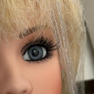 LOT 16L: NIB Jan McLean Designs Gigi Doll