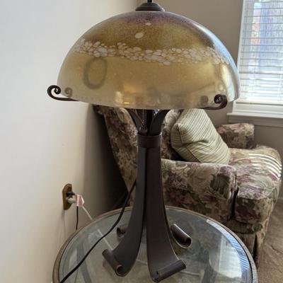 LOT 17L: Kenroy Home Vail Incandescent Table Lamp 20085CHC (27")