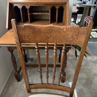 LOT 18L: Vintage 1980s Traditional Secretary Desk w/ Carved Wood Chair