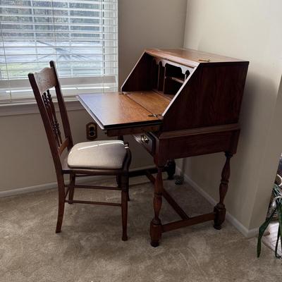 LOT 18L: Vintage 1980s Traditional Secretary Desk w/ Carved Wood Chair