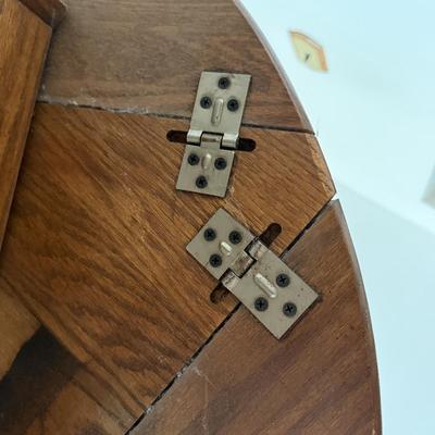 LOT 22L: Pennsylvania House Triangle Drop Leaf Table