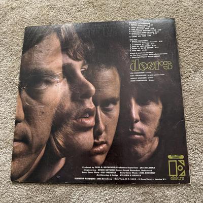 LOT 27L: Vinyl Records: The Doors, Boston, Bon Jovi, Chicago, Queen & The Rolling Stones