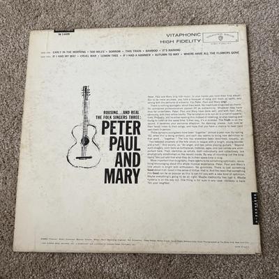 LOT 29L: Vinyl Records: Simon & Garfunkel, Billy Joel, Peter Paul & Mary