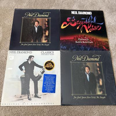LOT 30L: Neil Diamond Vinyl Record Collection