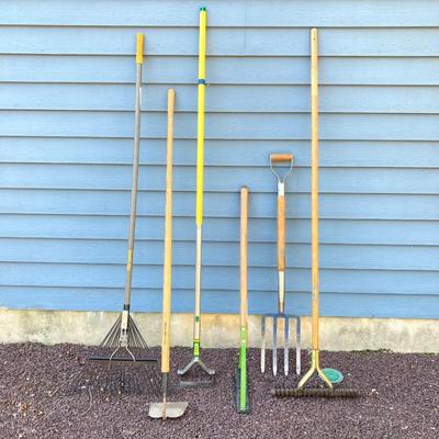 LOT 31G: Garden Tool Collection - Ames, Craftsman, Green Thumb and True Temper