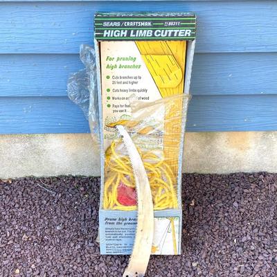 LOT 32G: Craftsman High Limb Cutter, Craftsman 15 Weed Trimmer, Fiskars Longneck Grass Shears and Quickie 16" Telescopic Utility Pole