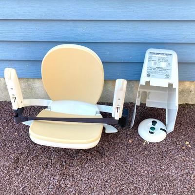 LOT 33G: Acorn Superglide 130 T1700 Stair / Chair Lift