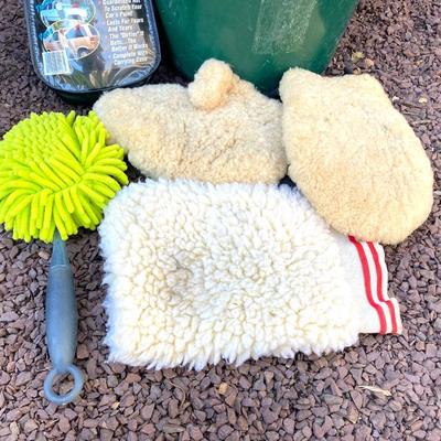 LOT 34G: Sears Buffer Polisher Model # 315.10670 in Original Case, Polishing Bonnet, Bucket, Rubber Gloves with Cleaning / Care Supplies