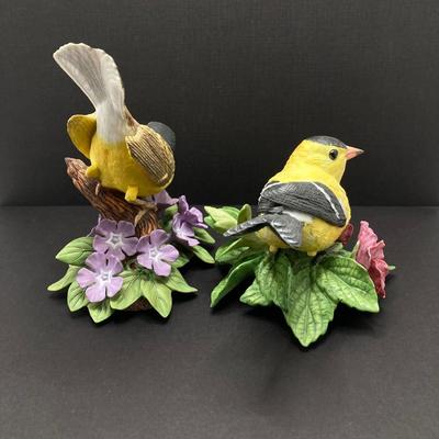 LOT 41K: Lenox Fine Porcelain Hooded Warbler and American Goldfinch Bird Figurines
