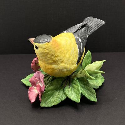 LOT 41K: Lenox Fine Porcelain Hooded Warbler and American Goldfinch Bird Figurines