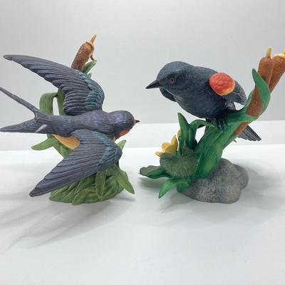 LOT 42K: Red Winged Black Bird and Barn Swallow Lenox Fine Porcelain Bird Figurines