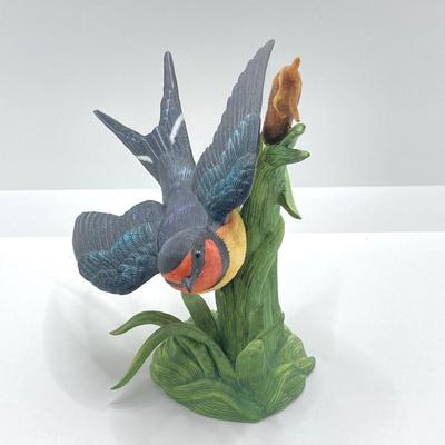 LOT 42K: Red Winged Black Bird and Barn Swallow Lenox Fine Porcelain Bird Figurines