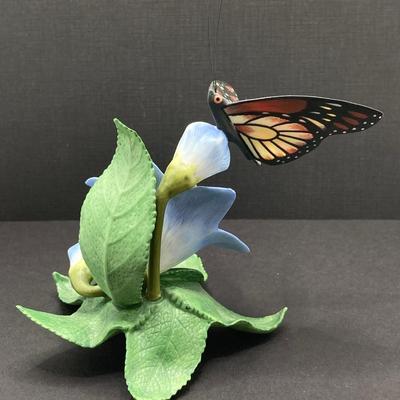 LOT 43K: Lenox Fine Porcelain Monarch and Blue Temora Butterfly and Flower