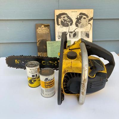 LOT 53G: McCulloch Mac 110 Automatic Chain Oiling Gasoline Chain Saw
