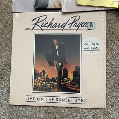 LOT 61L: Vinyl Records: Donna Summer, Carly Simon & More