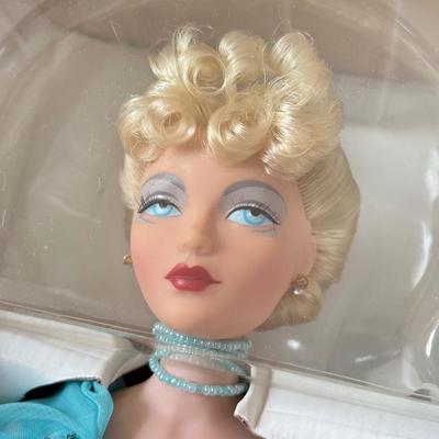 LOT 64L: Ashton-Drake Galleries Mel Odom Gene "Blue Goddess" Doll w/ COA & Box (D-0327)