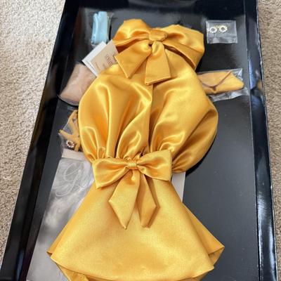 LOT 66L: Ashton-Drake Galleries Mel Odom Gene "Unforgettable" Doll w/ COA & Box (1088) and "Gold Sensation" Costume