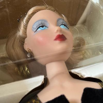 LOT 68L: Ashton-Drake Galleries Mel Odom Gene "Premiere" Doll w/ COA & Box (A02949) w/ NIP Costume