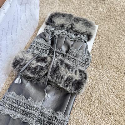 LOT 73L: Tonner Tyler Wentworth Collection "Pure Platinum Sydney" 16-inch Articulated Fashion Doll w/ Coat