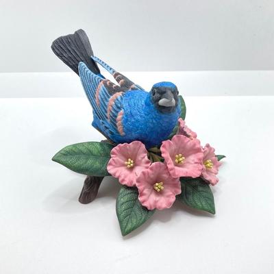 LOT 77K: Blue Grosbeak and Blue Jay Lenox Fine Porcelain Bird Figurines