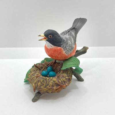 LOT 79K: American Robin, Rufous-sided Towhee and Chestnut-backed Chickadee Lenox Fine Porcelain Bird Figurine Collection