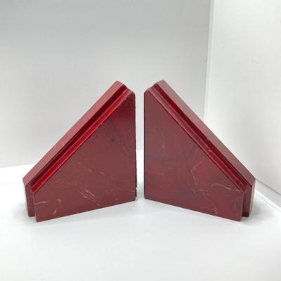 LOT 83K: Pair of Cherry Stone / Onyx Carved Book Ends