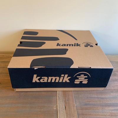 LOT 91 Z: Men's Timberland Leather Work Shoes & NIB Kamik Nationplus Work Boots