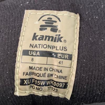 LOT 91 Z: Men's Timberland Leather Work Shoes & NIB Kamik Nationplus Work Boots