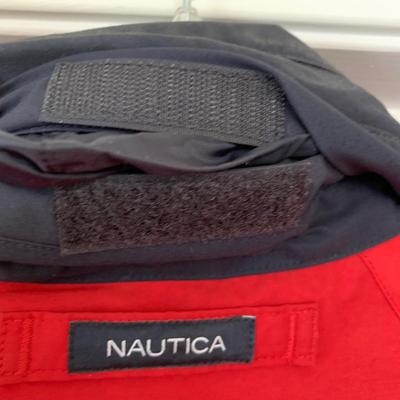 LOT 92 Z: Nautica Coats