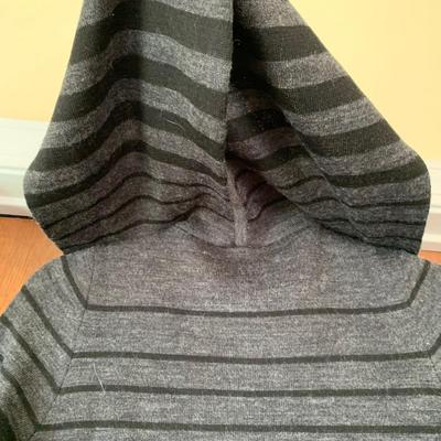 LOT 95 Z: Max Studio Clothing Collection; Cashmere & Modal Turtlenecks, Tank Tops, Long Sleeve Shirts, & Cardigan