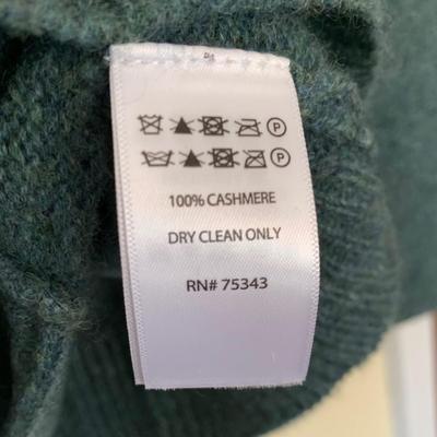 LOT 95 Z: Max Studio Clothing Collection; Cashmere & Modal Turtlenecks, Tank Tops, Long Sleeve Shirts, & Cardigan