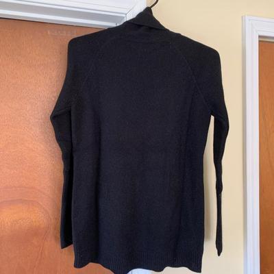 LOT 95 Z: Max Studio Clothing Collection; Cashmere & Modal Turtlenecks, Tank Tops, Long Sleeve Shirts, & Cardigan